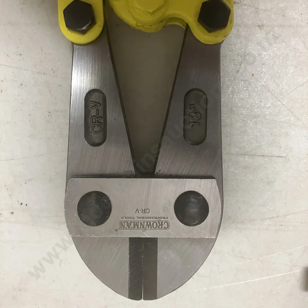 18" & 24" Bolt Cutters Image 1++