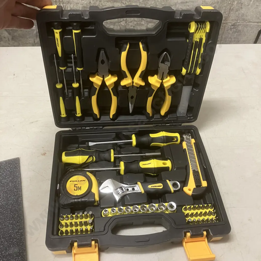Fuller Tool Set In Carry Case Image 1++