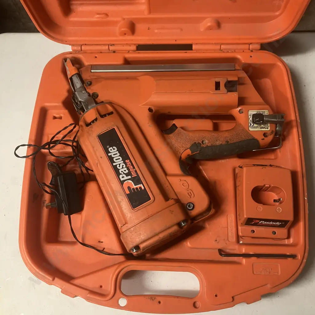 Paslode Cordless Framing Nailer In Case (No Battery) Image 1++