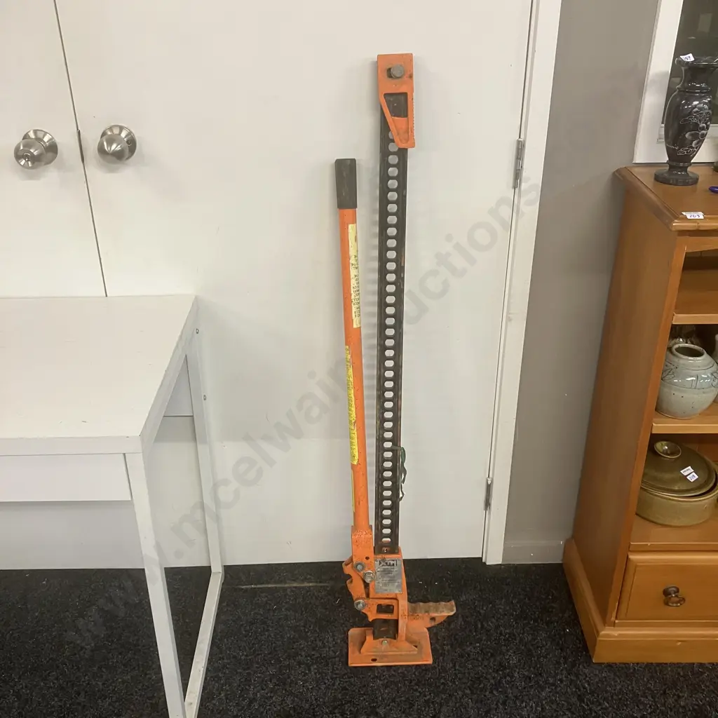 XTM High Lift Jack 1500Kg Image 1++