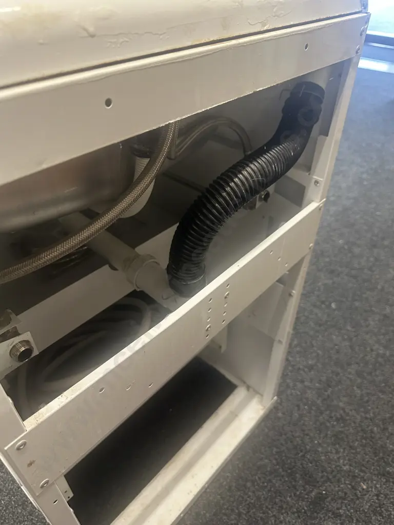 Robin Hood Laundry Super Tub Two Drawer With Hoses & Shower Hose Image 1++