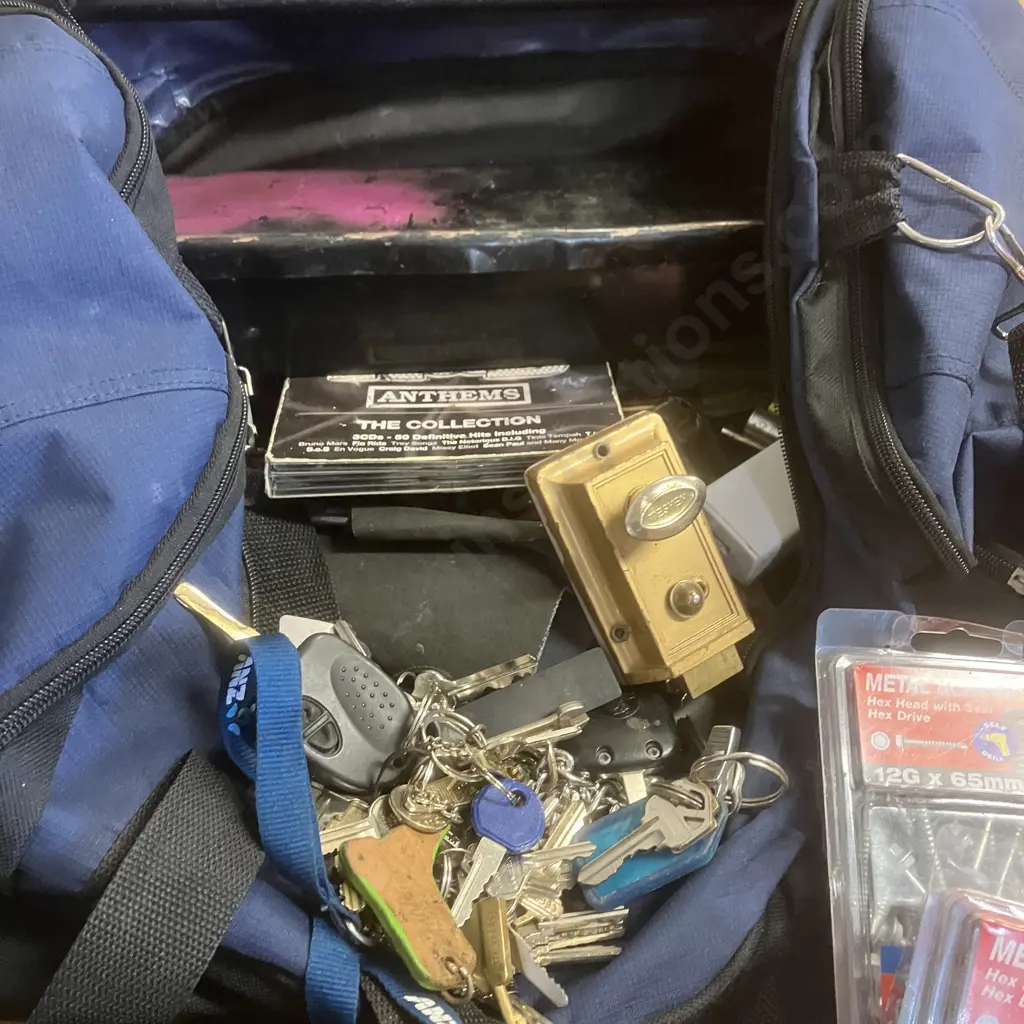 Tyre Jacks, Roofing Screws, Mako Bit Set, Keys Etc In Blue Bag Image 1++