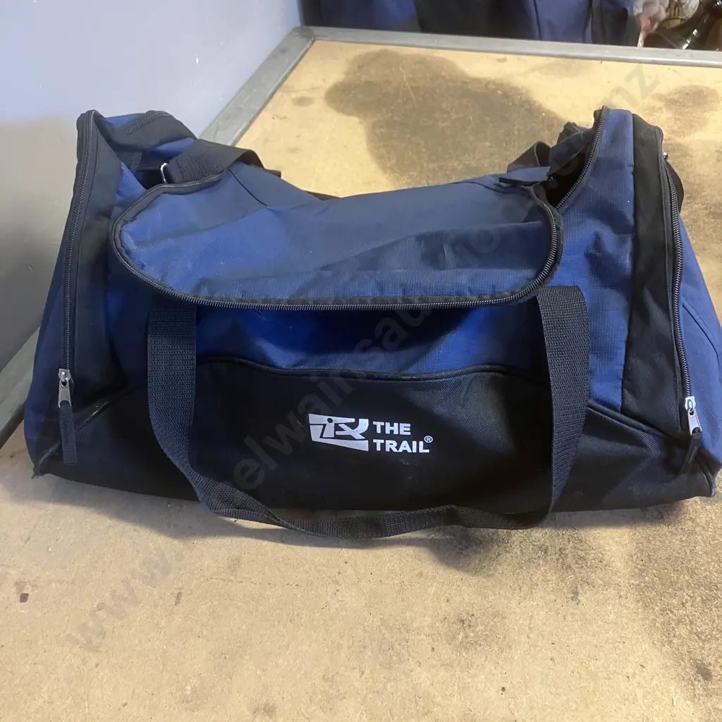 Tyre Jacks, Roofing Screws, Mako Bit Set, Keys Etc In Blue Bag Image 1++