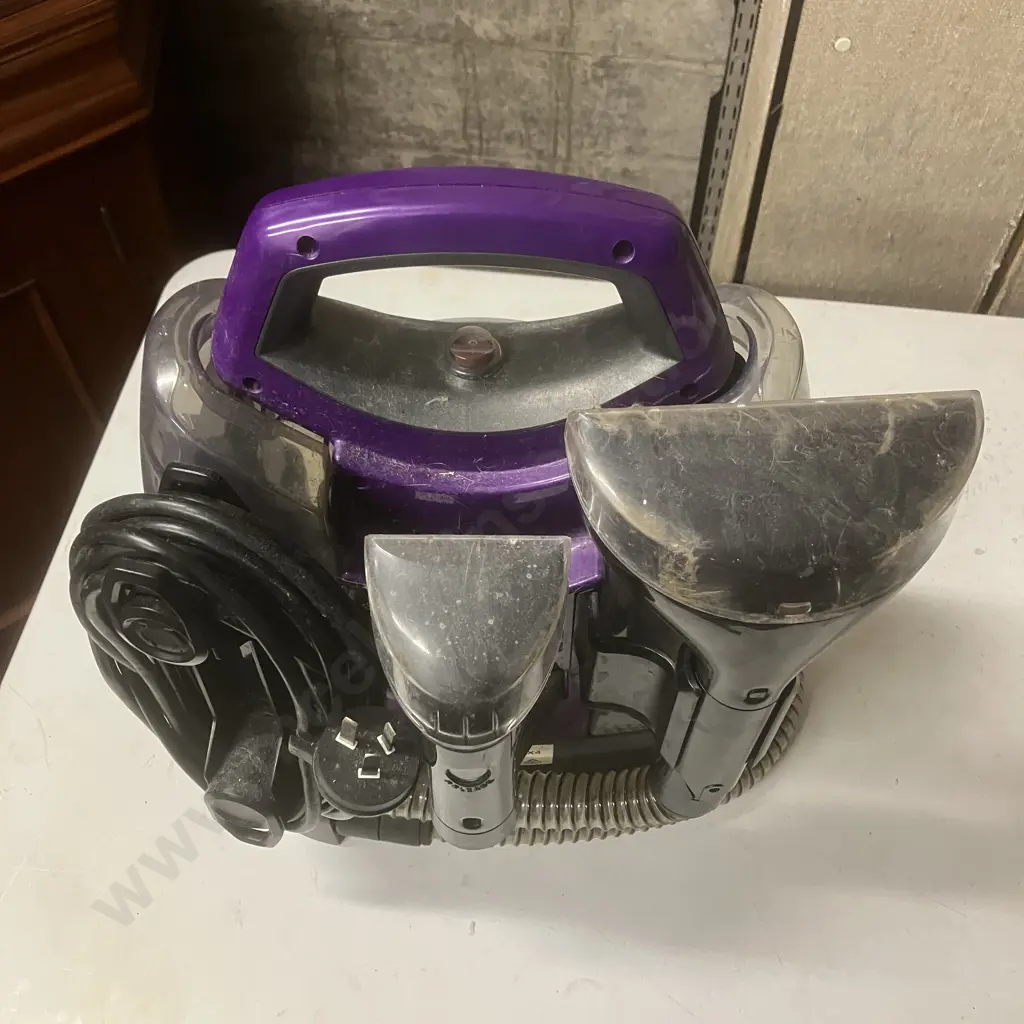 Bissell Spot Cleaner Model 36984 Image 1++