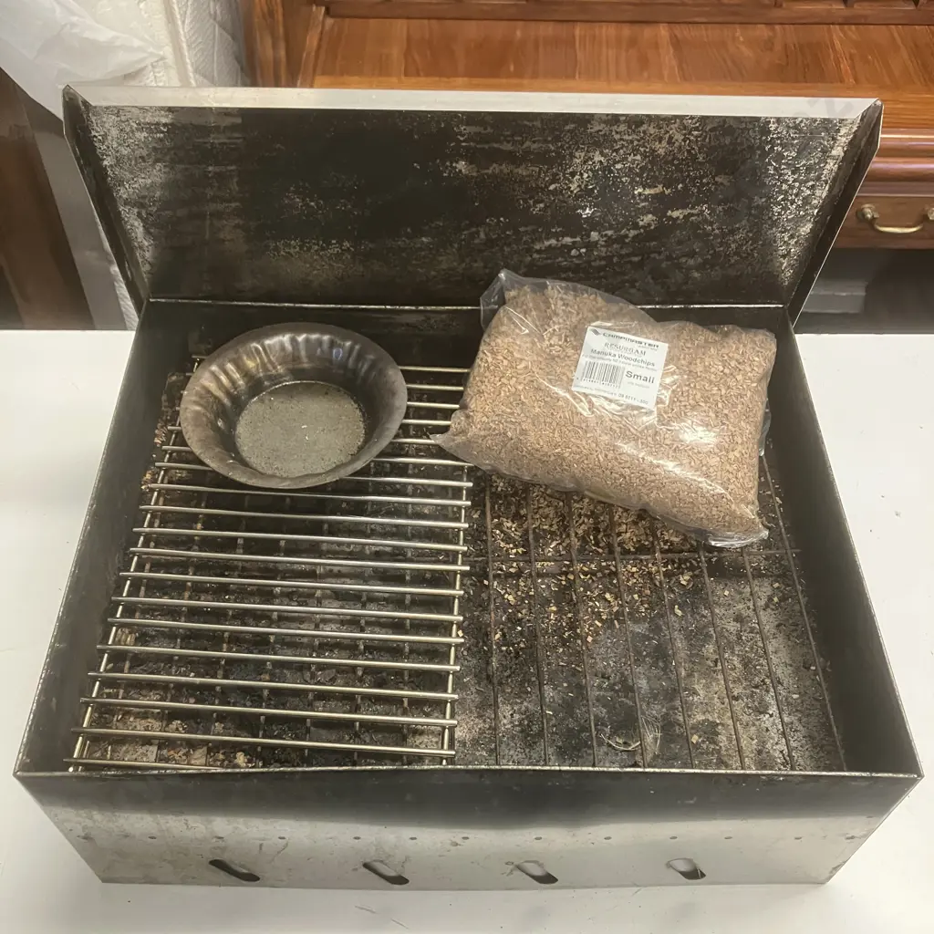 Stainless Steel Fish Smoker Image 1++