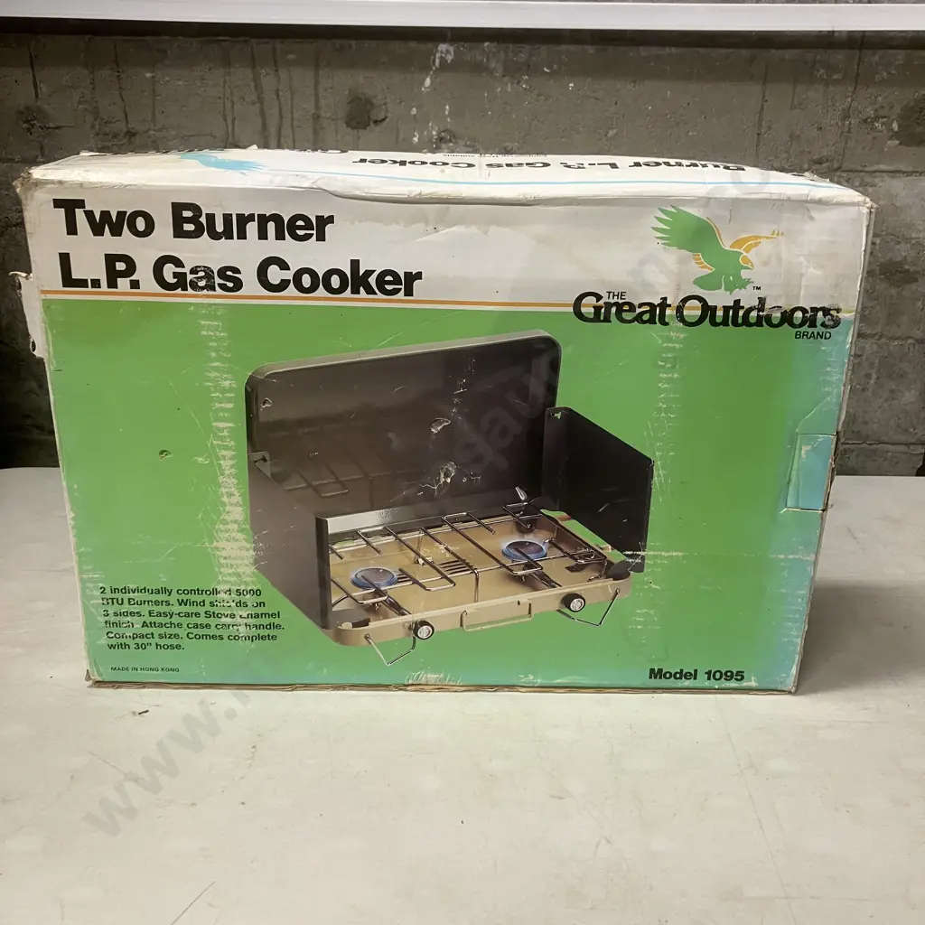 Retro The Great Outdoors Brand Two Burner L.P.Gas Cooker Model 1074, Unused Image 1++