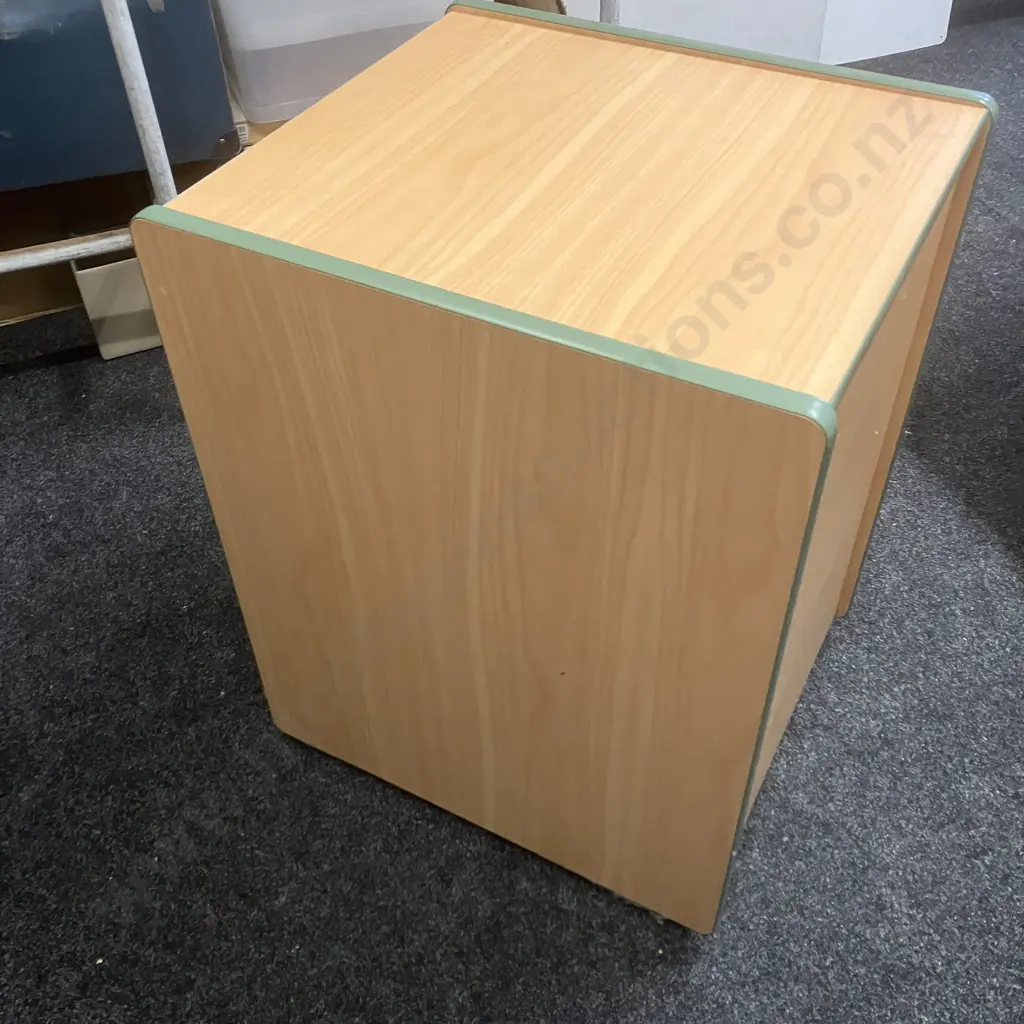 Wood Effect With Green Trim 3 Drawer Mobile Filer With Small 80cm Bookcase Image 1++