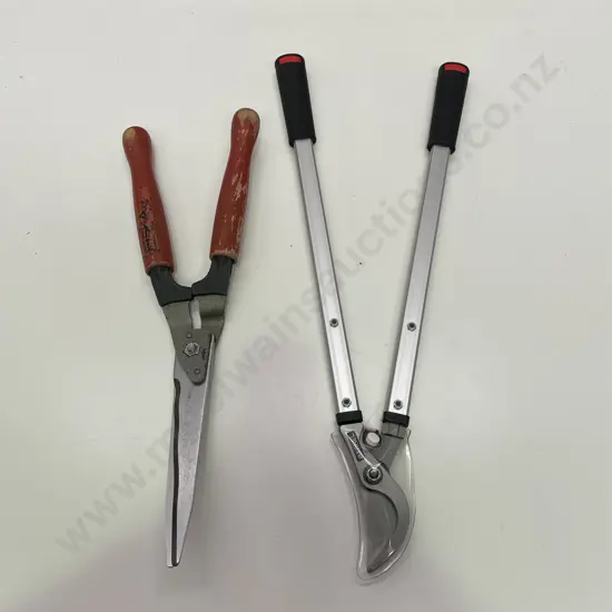 Pair of Garden Loppers, Friska and Barnel