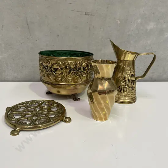 Vintage English Made Brass items x 4