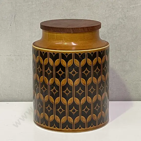 Large Hornsea "Heirloom" Jar/Cannister with wooden lid H20cm