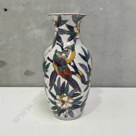 Decorative Chinese? Vase with handpainted and incised bird and floral decoration. H22cm