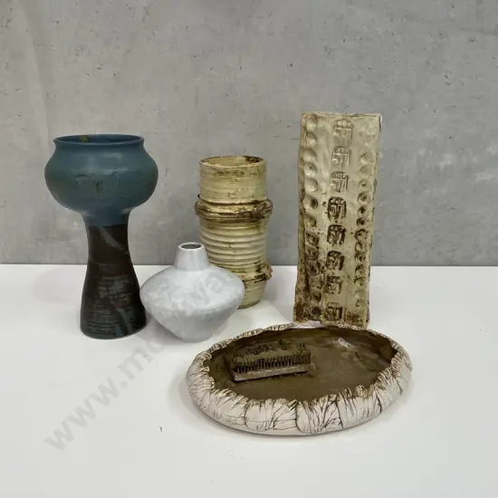 Assorted Pottery items