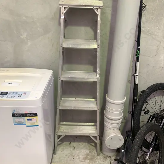 Lyte Aluminium 4 Step Ladder NEES