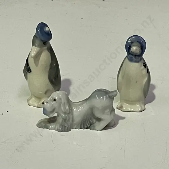 Miniature Animal Figurines. Wade and Beswick. (1 Penguin af on foot)