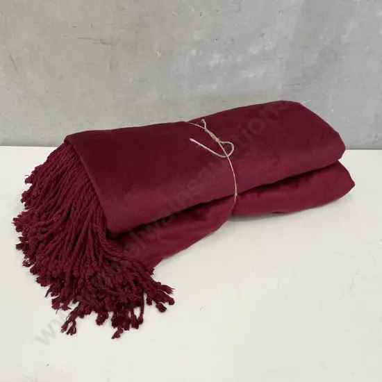 Pair New Zealand Nature Bamboo Blankets/Throws. Burgundy colour