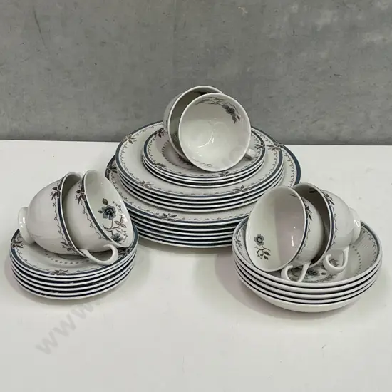 Royal Doulton Old Colony Dinner and Teaware