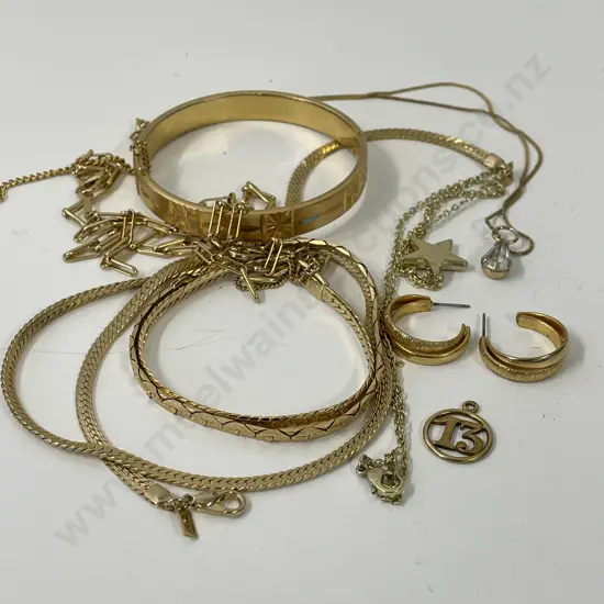 Assortment of Gold Coloured Jewellery