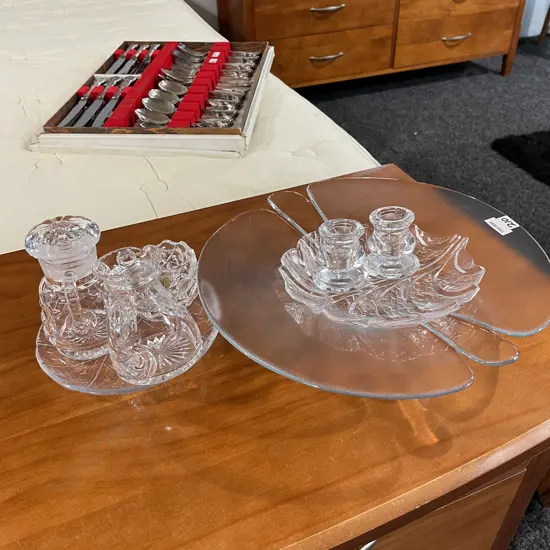Assorted Collectable Glassware and Crystal