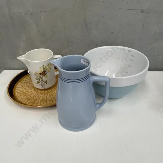 Vintage Pottery items including Crown Lynn Etc