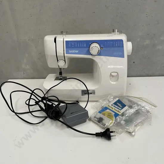 Brother Sewing Machine N/20573 with CD and Accessories - manual available online