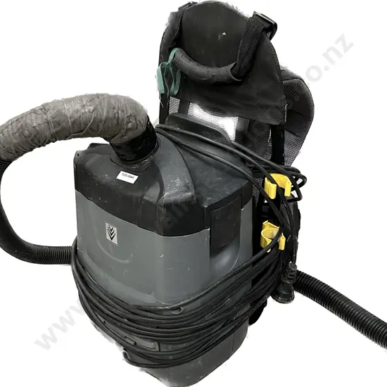 Karcher BV5/1 Professional Backpack Vacuum Cleaner, working