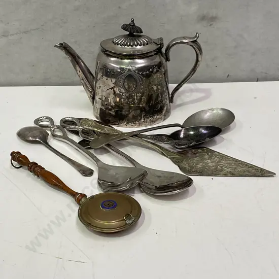 Assorted Silverware etc