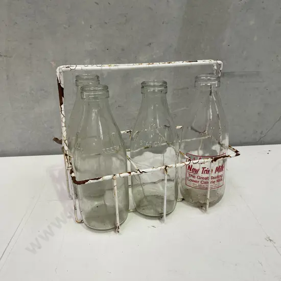 Vintage Milk Bottle Carrier with 4 Bottles
