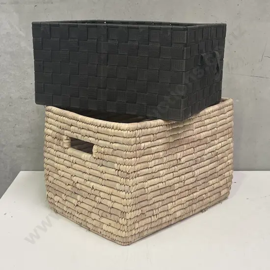 Woven 2 Handled Basket 42x33 H29cm with Black woven Basket