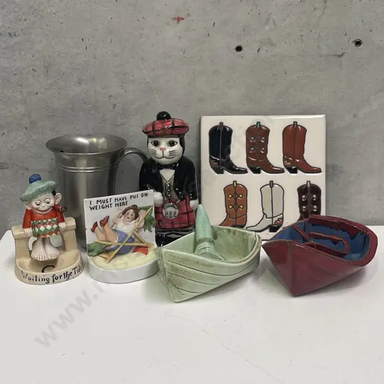 Assorted Collectable items