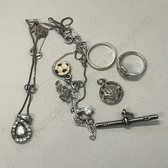 Assorted Sterling Silver Jewellery