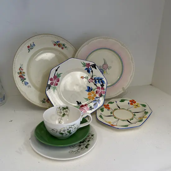 Assortment of Vintage Clarice Cliff and Honeyglaze China items