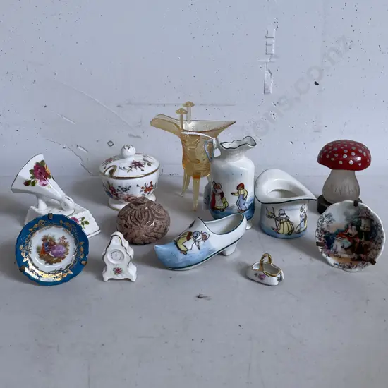 Assortment of Vintage Collectable Miniatures