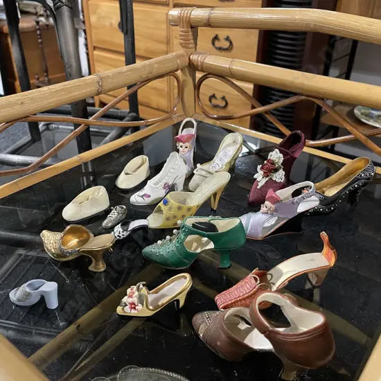 Assortment of collectable shoe ornaments