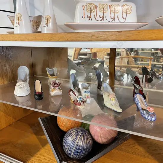 Assortment of collectable shoe ornaments