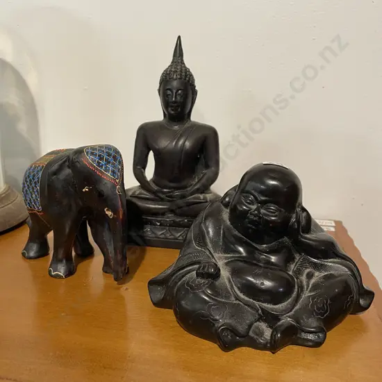 Figurines x 2 with carved elephant