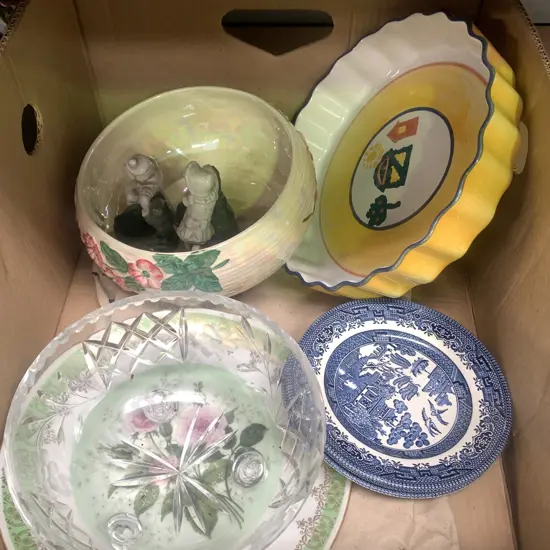 Box of Assorted items